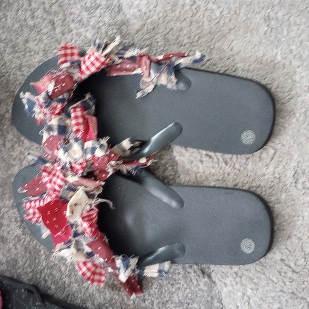 Size Large patriotic flips flops